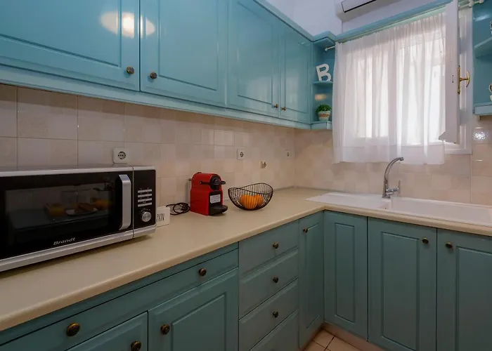 Euphoria Apartment *